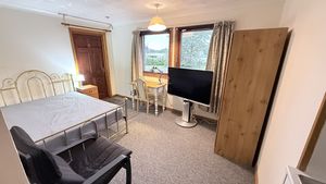 Photo 23- click for photo gallery